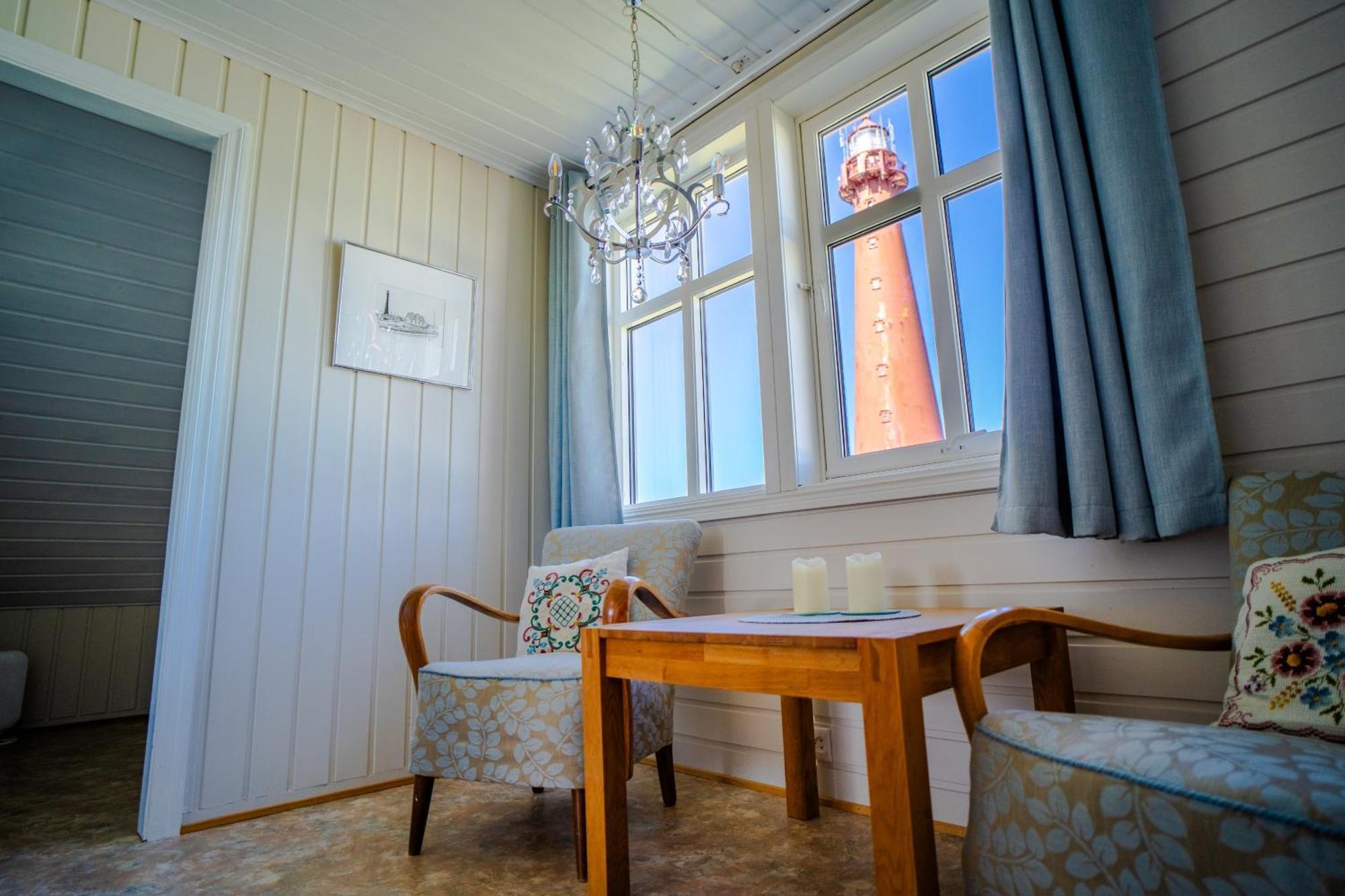 Den Gamle Fyrmesterboligen Andenes Exterior foto